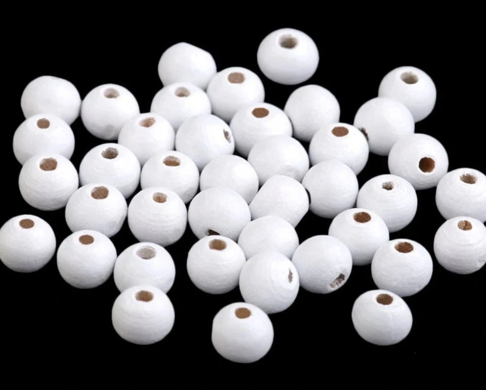 Korálky dřevěné kulička 8 mm (50 kusů) - bílé