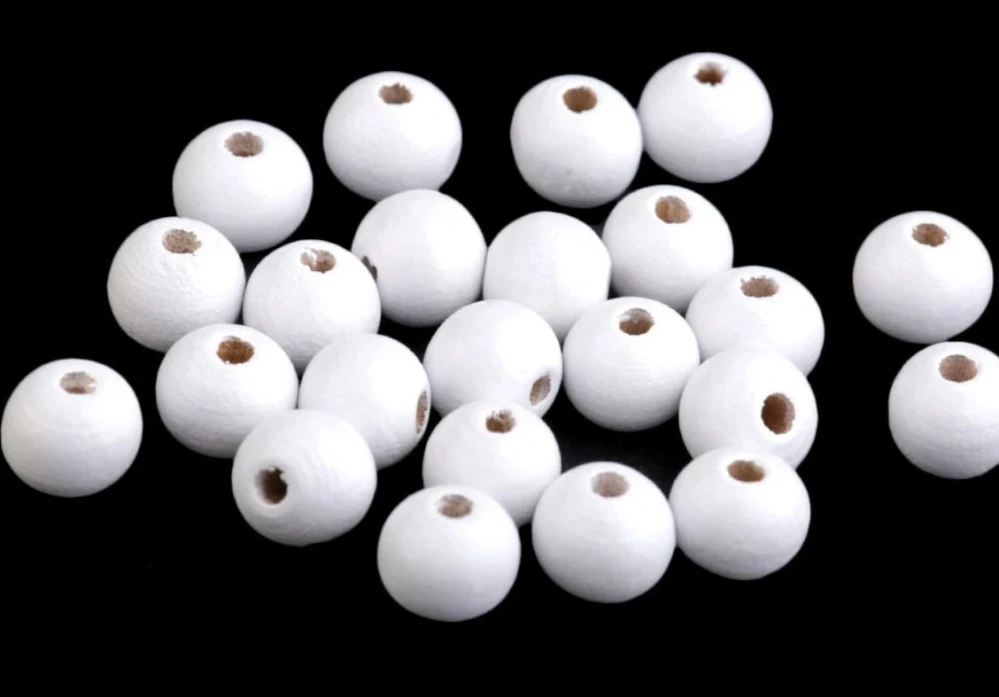 Korálky dřevěné kulička 10 mm (30 kusů) - bílé