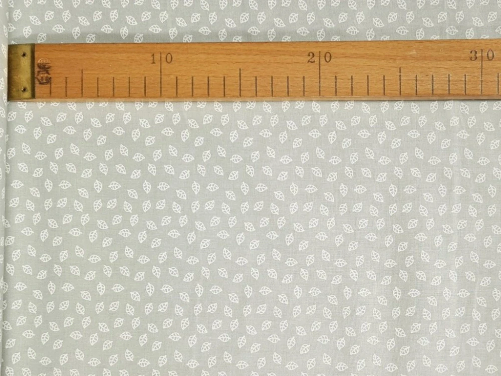 Bavlněné plátno - lístky na světle šedé