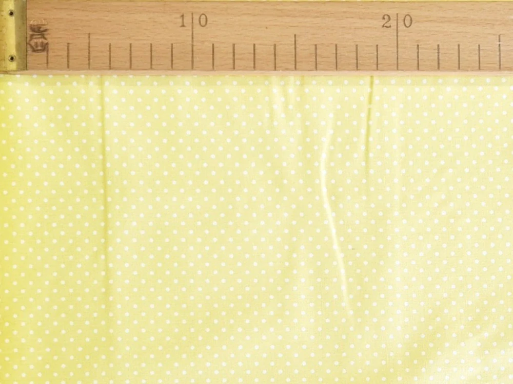 Bavlněné plátno - Puntík 2 mm na pastelově žluté