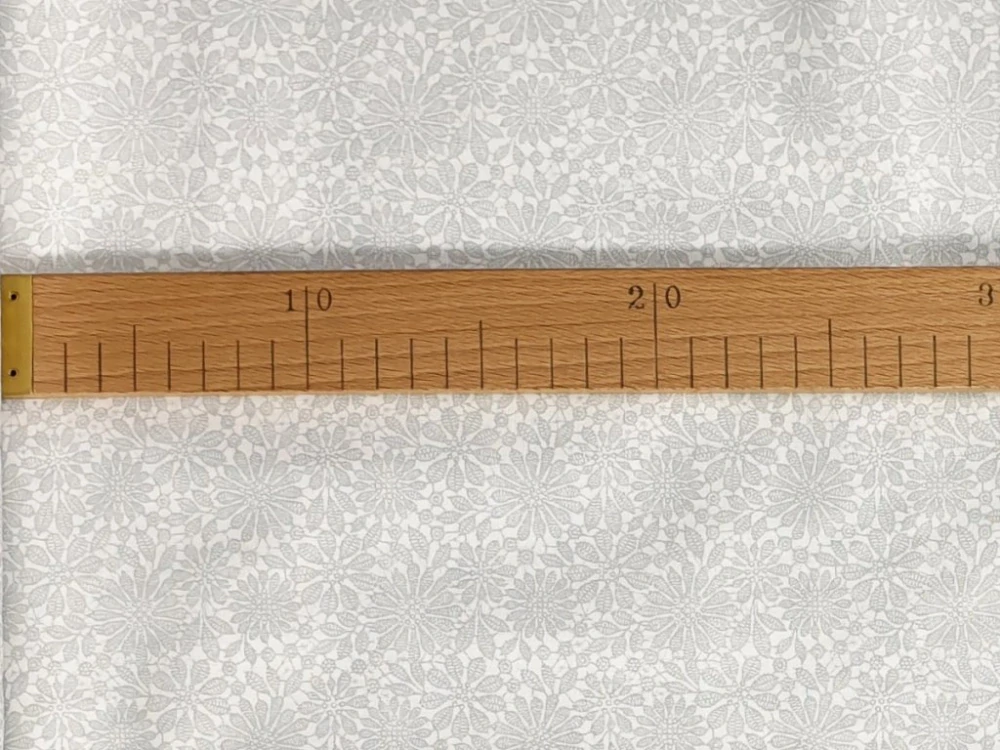 Bavlněné plátno - Krajka sv. šedá na bílé